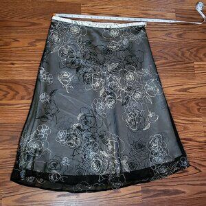 Floral Mesh Overlay Black and White Midi Small